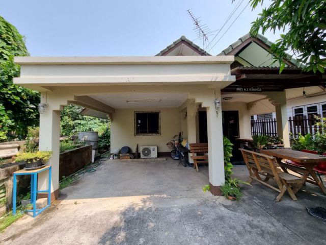 ขายบ้านแม่ริม ใกล้ปตท.แยกแม่ริม-สะเมิง เนื้อที่ 50 ตร.ว. ราคา 1.49ล้าน