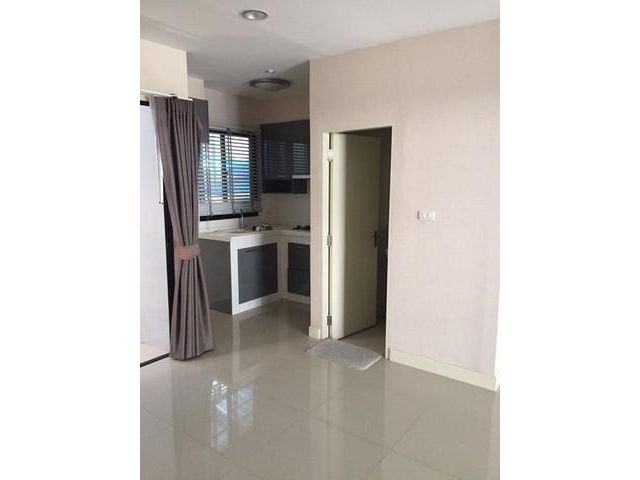 ให้เช่าทาวน์โฮม บ้านกลางเมือง พระราม9 รามคำแหง39