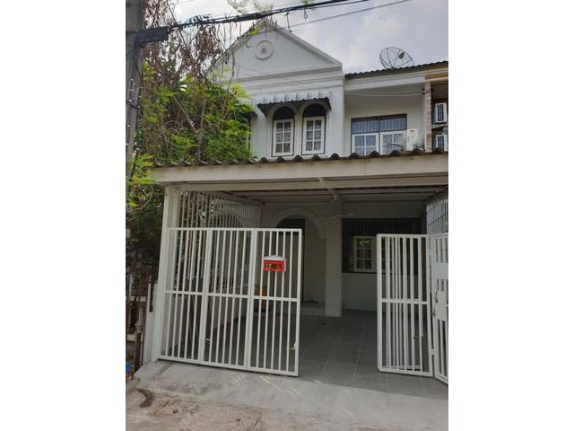 ให้เช่าทาวน์โฮม2ชั้น ซอยอุดมสุข 51(ประวิทย์3)