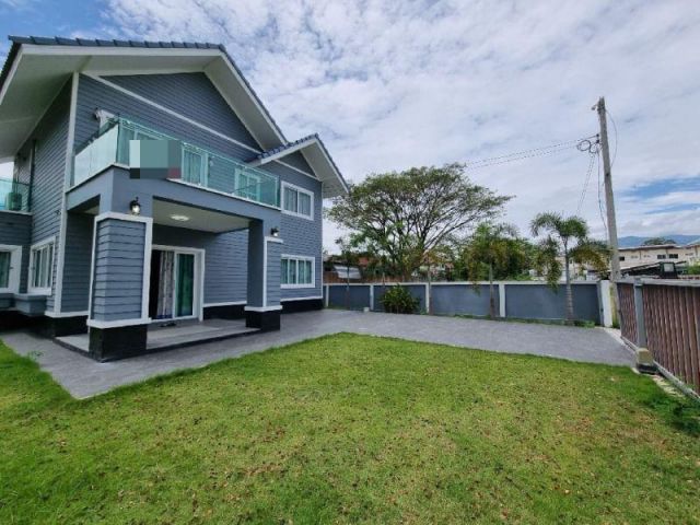 ขายบ้านอำเภอเมืองเชียงใหม่ ใกล้วัดป่าแดด เนื้อที่ 131 ตร.ว. ราคา 6.5ล้าน