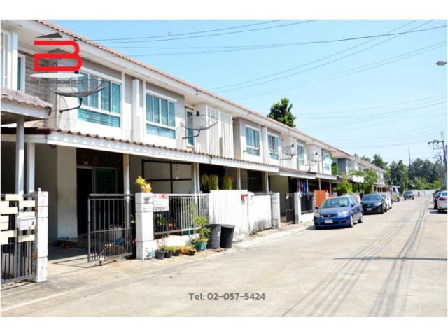 ทาวน์เฮาส์ หมู่บ้าน พฤกษาวิลล์ 62/2 เนื้อที่ 18.7 ตรว. ถนนนิมิตรใหม่ เขตคลองสามวา