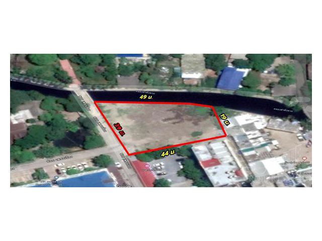 ขายที่ดินถมแล้ว ขนาด 371 ตร.ว. เหมาะสร้างคอนโด หอพัก บ้าน สำนักงาน แวดล้อมด้วยสิ่งอำนวยความสะดวกครบครัน เข้าซอยลาดพร้าว