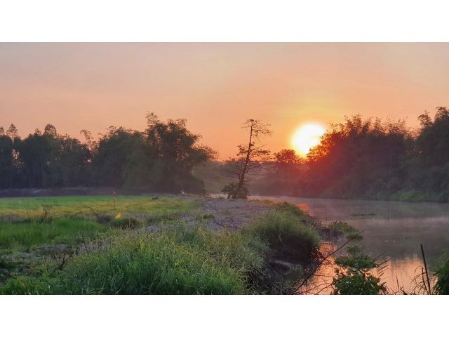 ที่ดินเมืองปราจีนแปลงใหญ่ ติดแม่น้ำ