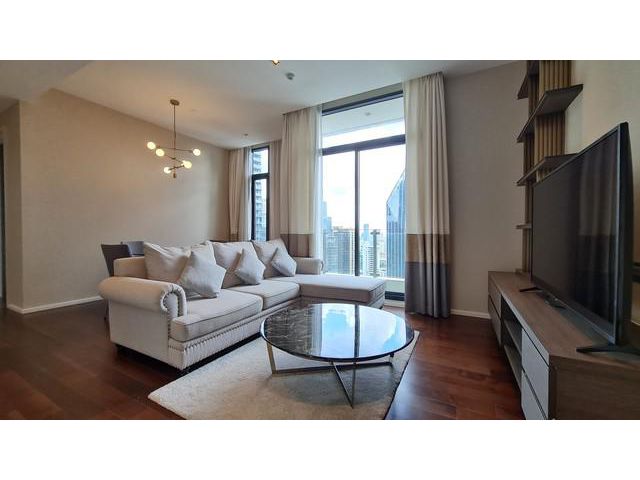 The Diplomat 39  near BTS Phrom Phong