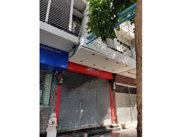 BH1475 ให้เช่าตึกอาคารพาณิชย์1คูหา4ชั้น ริมถนนสีลม