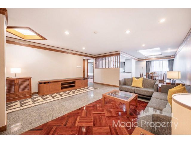 ให้เช่าคอนโดมิเนียม 2 ห้องนอน ใน ยูไนเต็ด ทาวเวอร์ ทองหล่อ, แขวงคลองตันเหนือ เขตวัฒนา กทม.