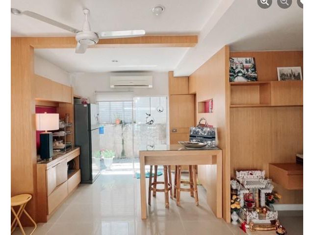 ให้เช่าและขายทาวน์โฮม 3ชั้น เดอะเมทโทร พระราม9