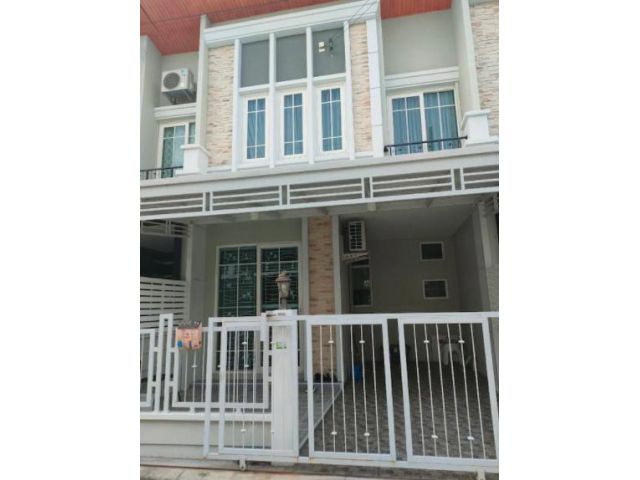 ให้เช่าทาวน์โฮม 2ชั้น โกลเด้น วงศ์สว่าง แคราย