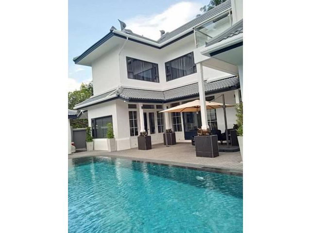 ให้เช่าบ้านหร ย่านทองหล่อ เอกมัย 19