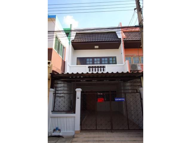 ให้เช่าบ้านทาวน์เฮาส์ 2 ชั้น หมู่บ้านคลองจั่น 3 ซอยนวมินทร์ 147 นวลจันทร์, บึงกุ่ม เลี้ยงแมวได้