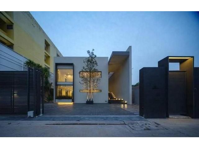 ขายบ้านเดี่ยว 2ชั้น เลียบทางด่วนเอกมัย-รามอินทรา