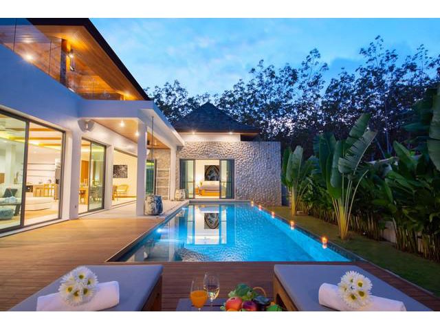 For Sales : New luxury villa @soi Pasak 8,4B