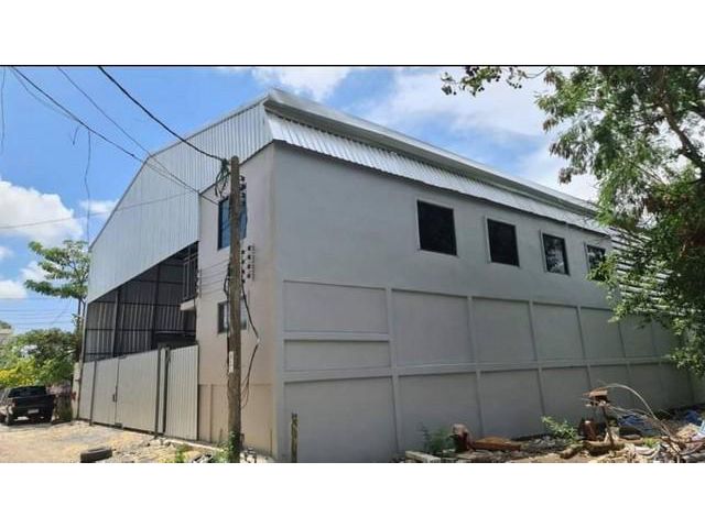 ให้เช่าโกดังพร้อมออฟฟิศ ถนนเทพารักษ์ บางนา