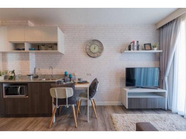 ขาวดาวน์ จี คอนโด ศรีราชา G Condo Sriracha  ถนน ส