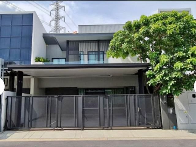 ให้เช่าบ้านเดี่ยว2ชั้น  วีเว่ บางนา