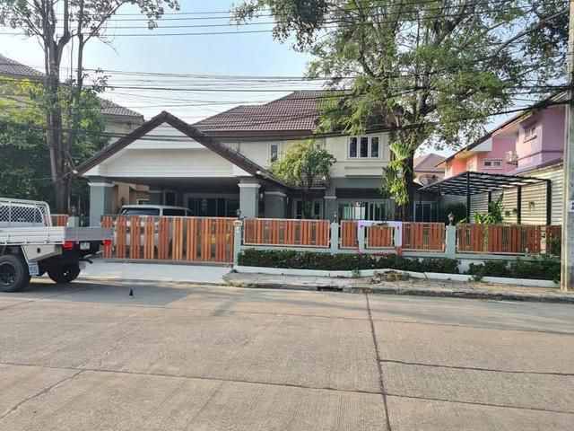 ลดราคาด่วน บ้านเดี่ยวลภาวัลย์ 15 ราชพฤกษ์