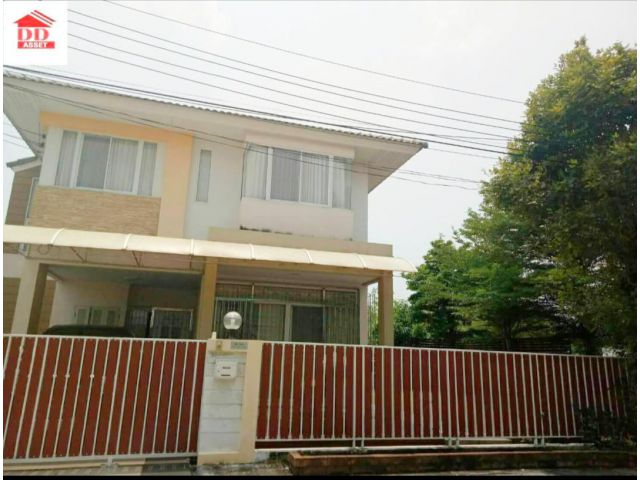 บ้านเดี่ยว หมู่บ้าน เทรนดี้ธารา พระราม2 ซอย47 แปลงมุม หน้าสวน