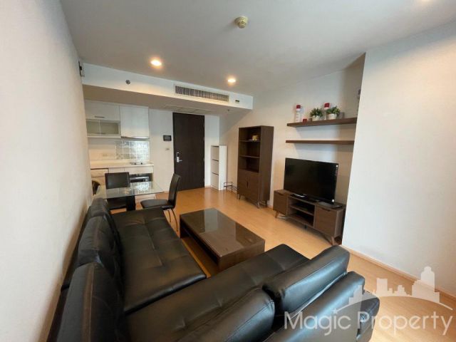 ให้เช่าคอนโดมิเนียม 1 ห้องนอน ใน ดิ แอลโคฟ ทองหล่อ 10, แขวงคลองตันเหนือ, เขตวัฒนา, กทม