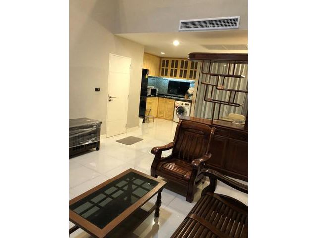 ให้เช่าทาวน์โฮม 3.5ชั้น บ้านกลางเมืองวิภาวดี