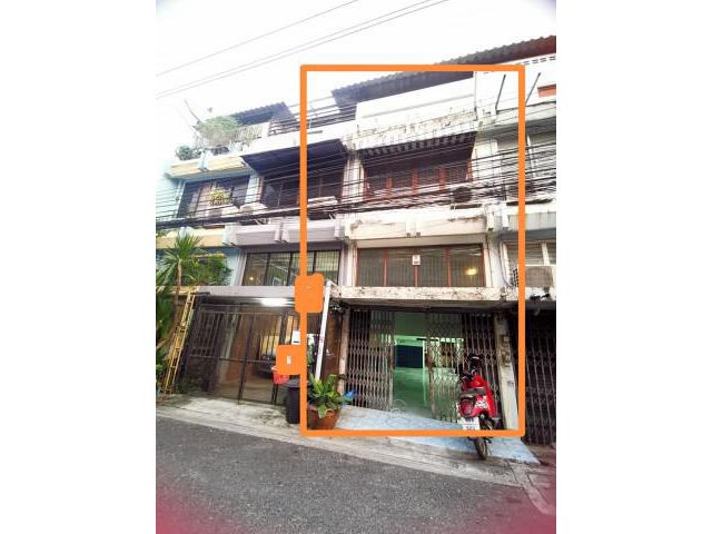 ให้เช่าตึกแถว 3 ห้องนอน 1 ห้องน้ำ ลาดพร้าว 48 แยก 8 เหมาะสำหรับครอบครัวอยู่อาศัย