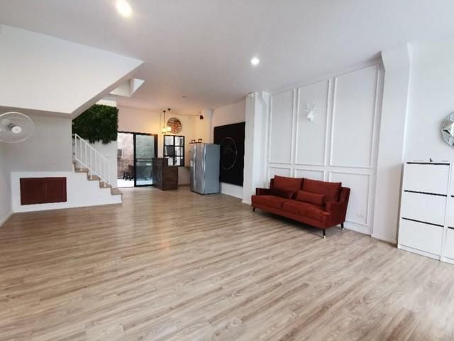 ให้เช่าทาวน์เฮ้าส์ 2ชั้นย่านสุขุมวิท101 ปุณณวิถี