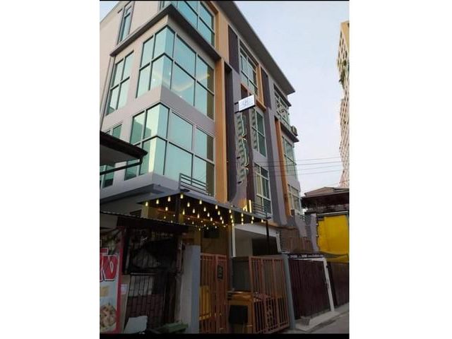 ให้เช่าอาคารพาณิชย์ ทำธุรกิจ Hostel รัชดาภิเษกซอย7