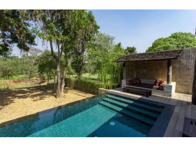 ขายบ้านพักตากอากาศ Private Pool villa มุติยา Muthiya ใกล้คีรีมายา ส่วนตัวมาก ตำแหน่งดี ขายถูก 087-907-4045