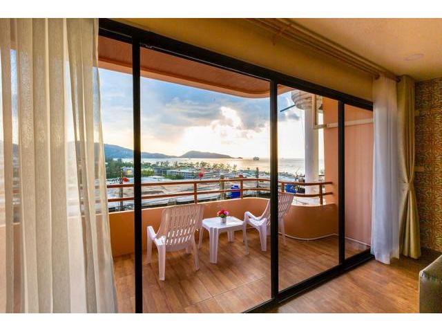 For Rent : Patong Town House 3 Story Sea View 3B4B