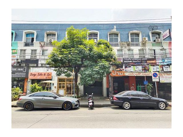 ขายอาคารพาณิชย์ถนนสุคนธสวัสดิ์ ม.ธนาเพลส ลาดพร้าว 05702