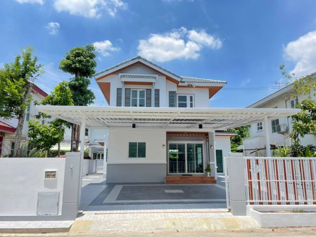 ขายบ้านเดี่ยว 2 ชั้น #หมู่บ้านชัยพฤกษ์1 ถนนคุ้มเกล้า บ้านสวยมากแถมราคาถูกด้านในแต่งสวยลงตัวสุด ๆ พื้นที่กว้างใกล้โลตัส