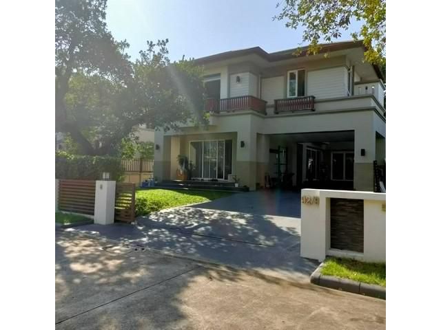 ให้เช่าบ้านเดี่ยว2ชั้นย่านศรีนครินทร์ อุดมสุข