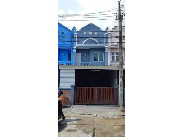 TS0006 ขายทาวน์เฮ้าส์หมู่บ้านกรุงทอง