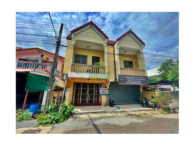 ขายด่วน ทาวน์เฮ้าส์ 2 ชั้น ซอยรังสิต-นครนายก 41 เนื้อที่ 35 ตร.ว ทำเลดี รังสิตคลอง 2 ธัญบุรี ปทุมธานี