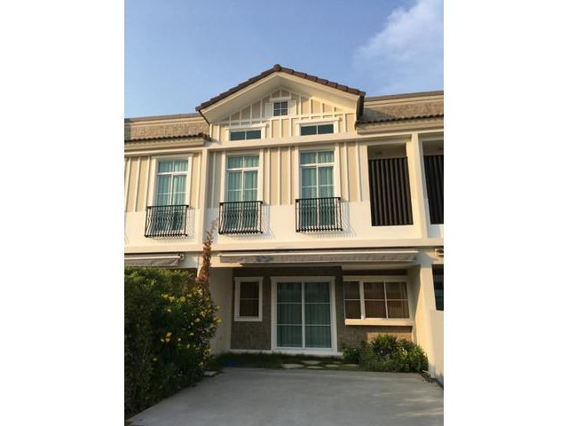 ให้เช่าทาวน์โฮม ตกแต่งสวย  Indy2 บางนา-รามคำแหง2