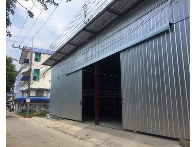 ให้เช่าโกดัง 360 ตรมซอยสรินธร ลำลูกกา