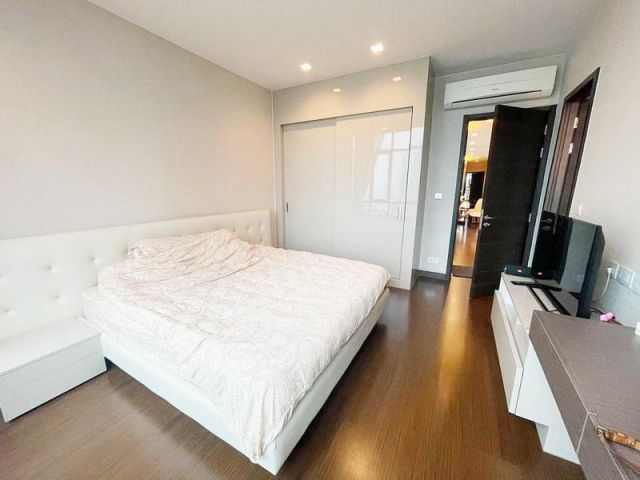 คอนโดให้เช่าคอนโด Ivy Ampio Ratchada / ไอวี่ แอมพิโอ รัชดา วิวเมือง 81ตรม. 20/600