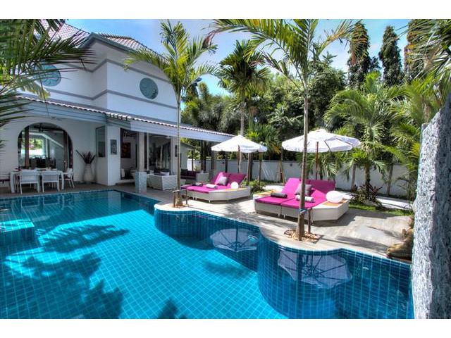 For Sales : Luxury Pool Villa @Saiyuan 2,4B4B