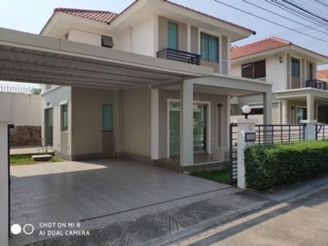 ขาย / เช่า บ้านเดี่ยว 2 ชั้น หมู่บ้าน Life City P