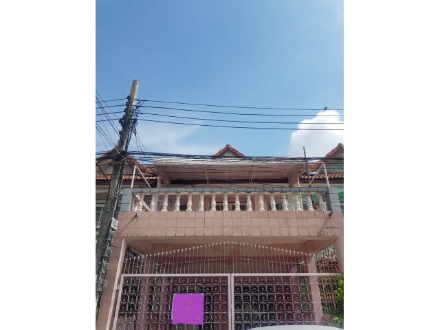 ขายทาวน์เฮ้าส์ 2 ชั้น #หมู่บ้านเมืองประชา หทัยราษฎร์ 35 ต่อเติมเทอเรสเพิ่มพื้นที่ใช้สอยด้านบน จัดเป็นสวนมุมนั่งเล่น