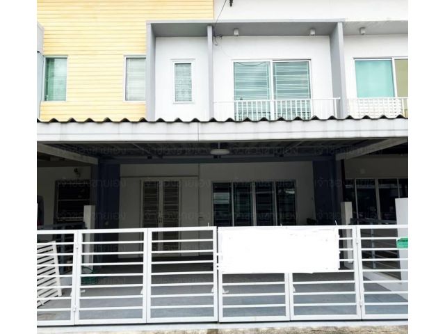 ขายทาวน์โฮม 2 ชั้น #หมู่บ้านเดอะคอนเนค ทางด่วนวัชรพล  รีโนเวทพร้อมเข้าอยู่ ใกล้รามอินทรา อาจณรงค์และจุดขึ้น - ลงทางด่วน