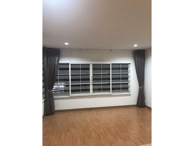 บ้านเดี่ยว 3ชั้น รัชดาภิเษก ถนนประชาราษฎร์บำเพ็ญ