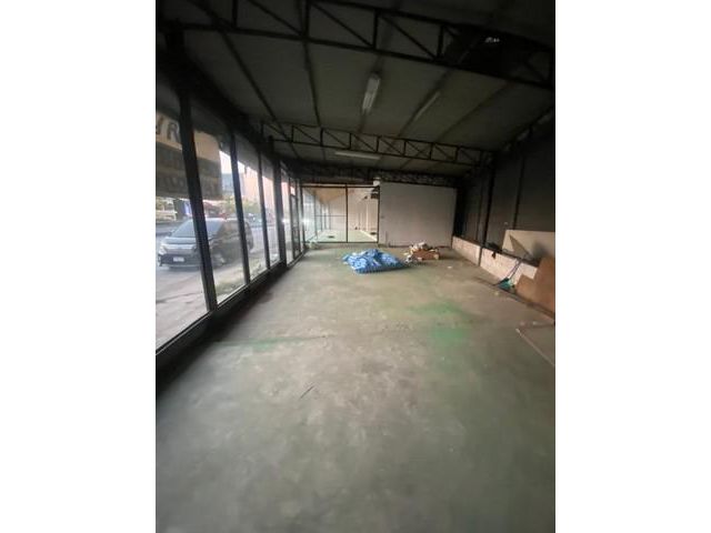 ให้เช่าโกดัง โชว์รูม ราชพฤกษ์ บางกร่าง นนทบุรี