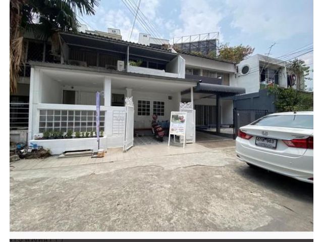 ให้เช่าทาวน์โฮม สุขุมวิท 30 ใกล้ BTS พร้อมพงษ์