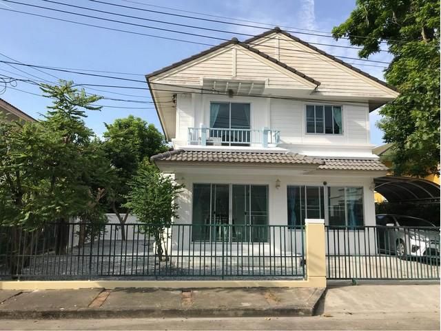 ให้เช่าบ้านเดี่ยว 2 ชั้น หมู่บ้านพฤกษ์ลดา 1 ลำลูกกาคลอง 4 พร้อมอยู่บ้านเพิ่งผ่านการปรับปรุงใหม่ทั้งหลัง 4 ห้องนอน 2 ห้อง