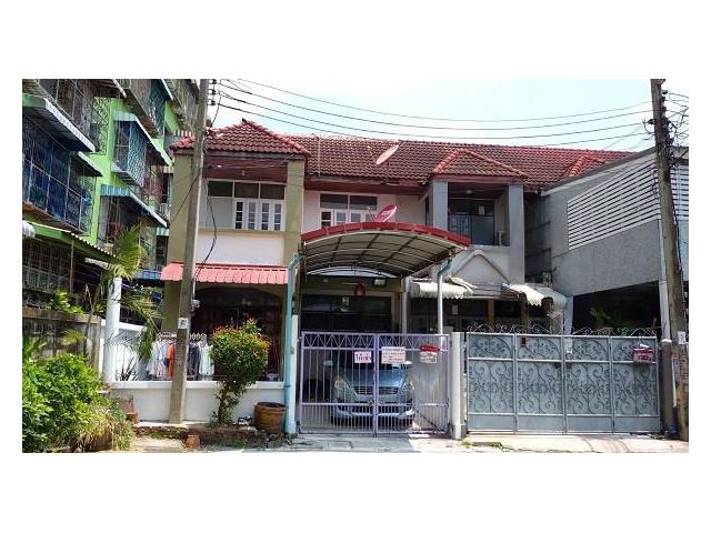 ขายทาวน์เฮ้าส์ 2 ชั้น หมู่บ้านศรีนครพัฒนา 1