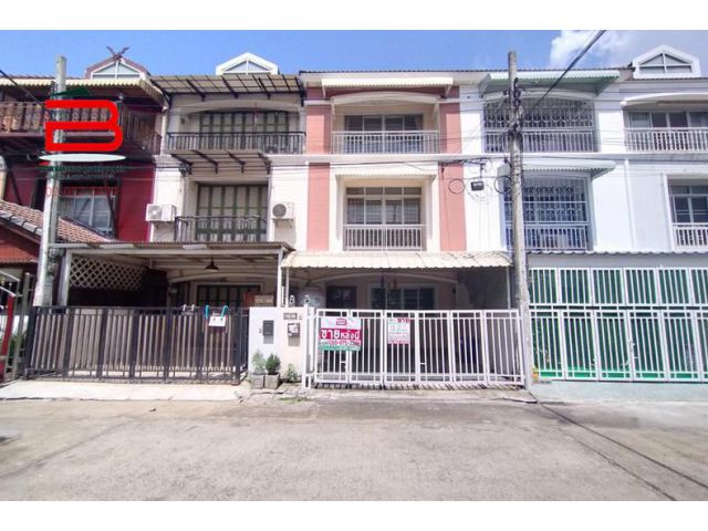 ขาย/เช่า ทาวน์โฮม หมู่บ้าน โรยัลสายไหม วิลเลจ เนื้อที่ 20 ตรว. ถนนสายไหม เขตสายไหม