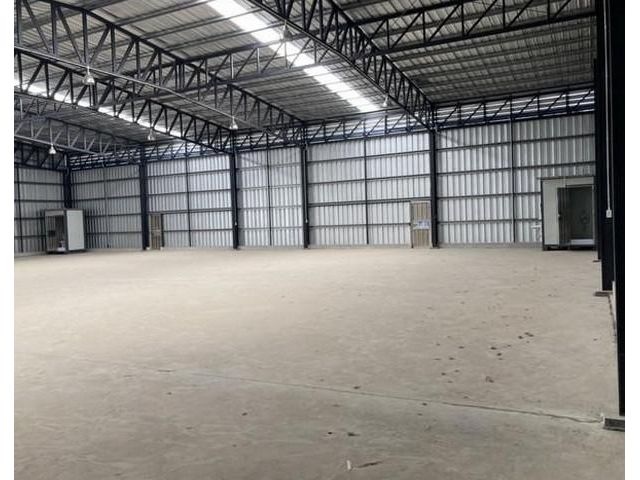 ให้เช่าโกดัง 864,792,800 ตรม ถนนพัฒนาชนบท