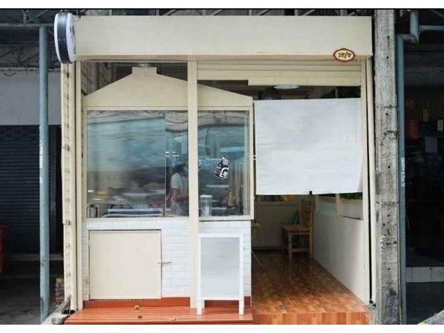 B20 ให้เช่าพื้นที่ร้านอาหาร ชั้น 1 ซอย สีลม 20 (ตลาดวัดแขก) ตรงข้ามวัดแขก สุริยวงศ์ เขตบางรัก เหมาะทำธุรกิจ
