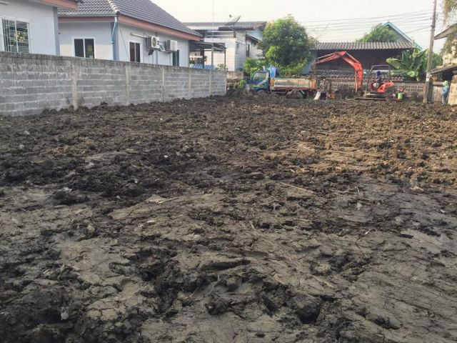 ขายที่ดินแปลงสวย 84 ตรว ซอยเพรชเกษม 110