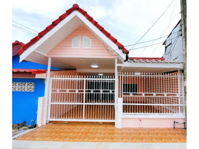 บ้านสวย 29 ตรว โซน วัดโขดหิน ใจกลางเมืองระยอง ผ่อนเพียงเดือนละ 5000 บาท
